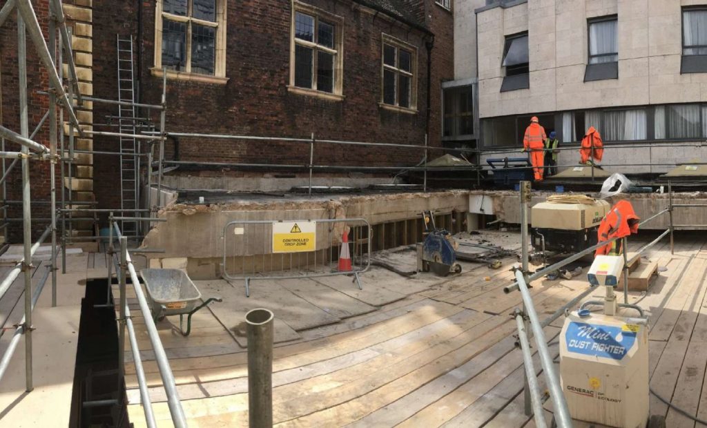 Building work takes place in Chapel court 
